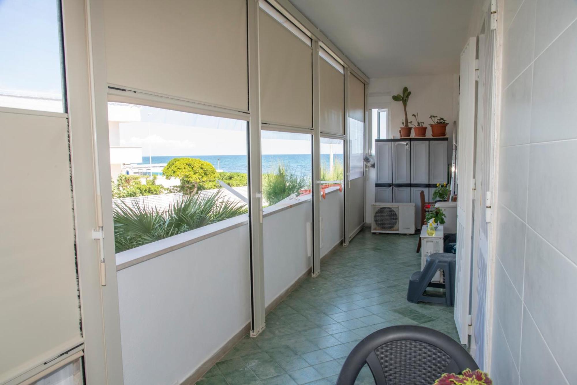 Portami A Sentire Le Onde Del Mare Apartment Бари Екстериор снимка